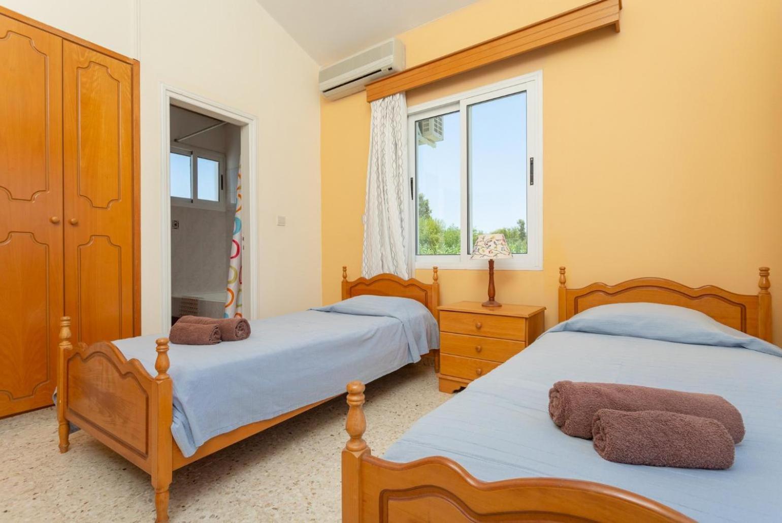 Sun Beach Villa Thio 폴리스 외부 사진